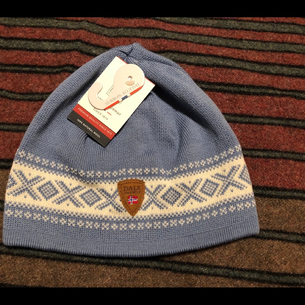 Dale of Norway hat, NWT
